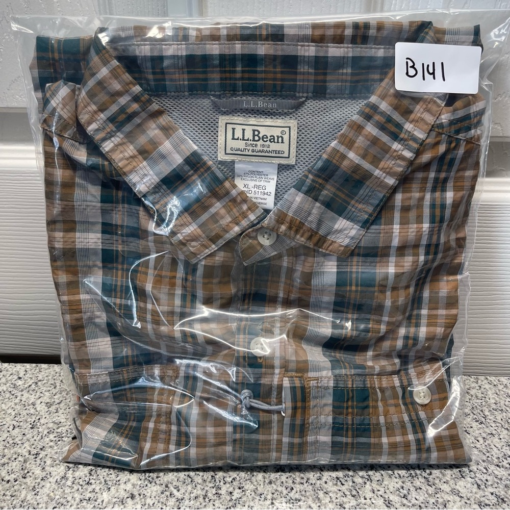 L.L. Bean Size XL Mens Short-sleeve Plaid Shirt Button-down - Picture 11 of 11